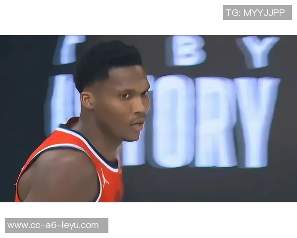 马瑟林谈快船队友默契与自我提升期待在攻防两端继续进步